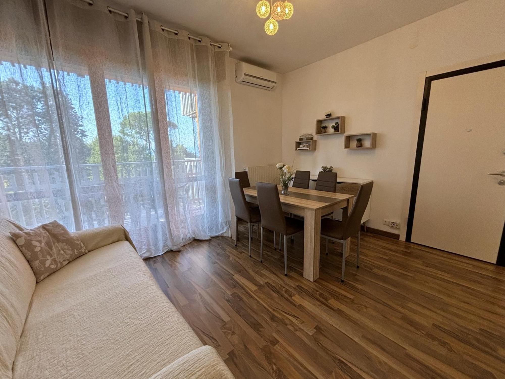 Appartamento Peschiera Пескьера-дель-Гарда Экстерьер фото