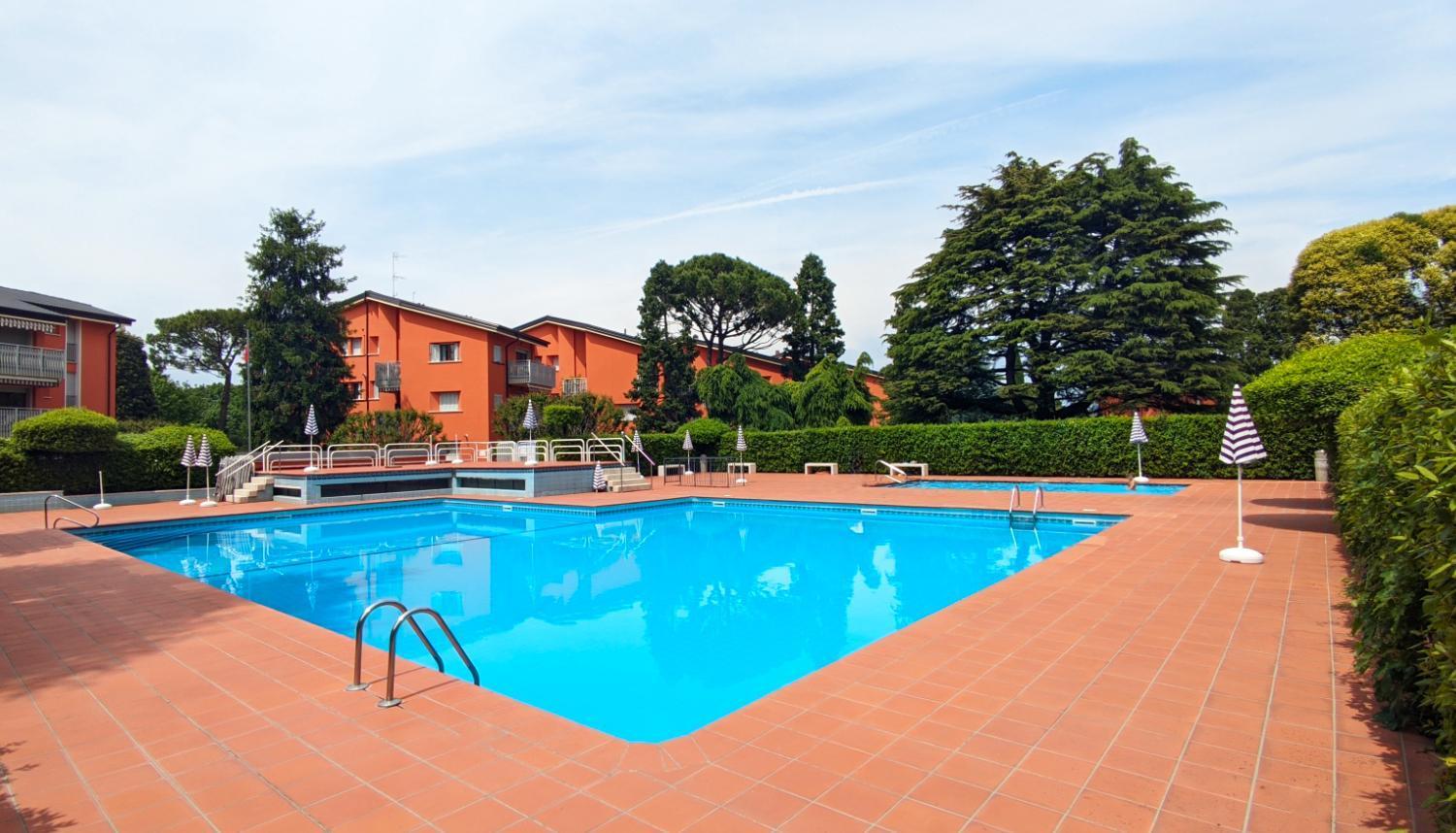 Appartamento Peschiera Пескьера-дель-Гарда Экстерьер фото